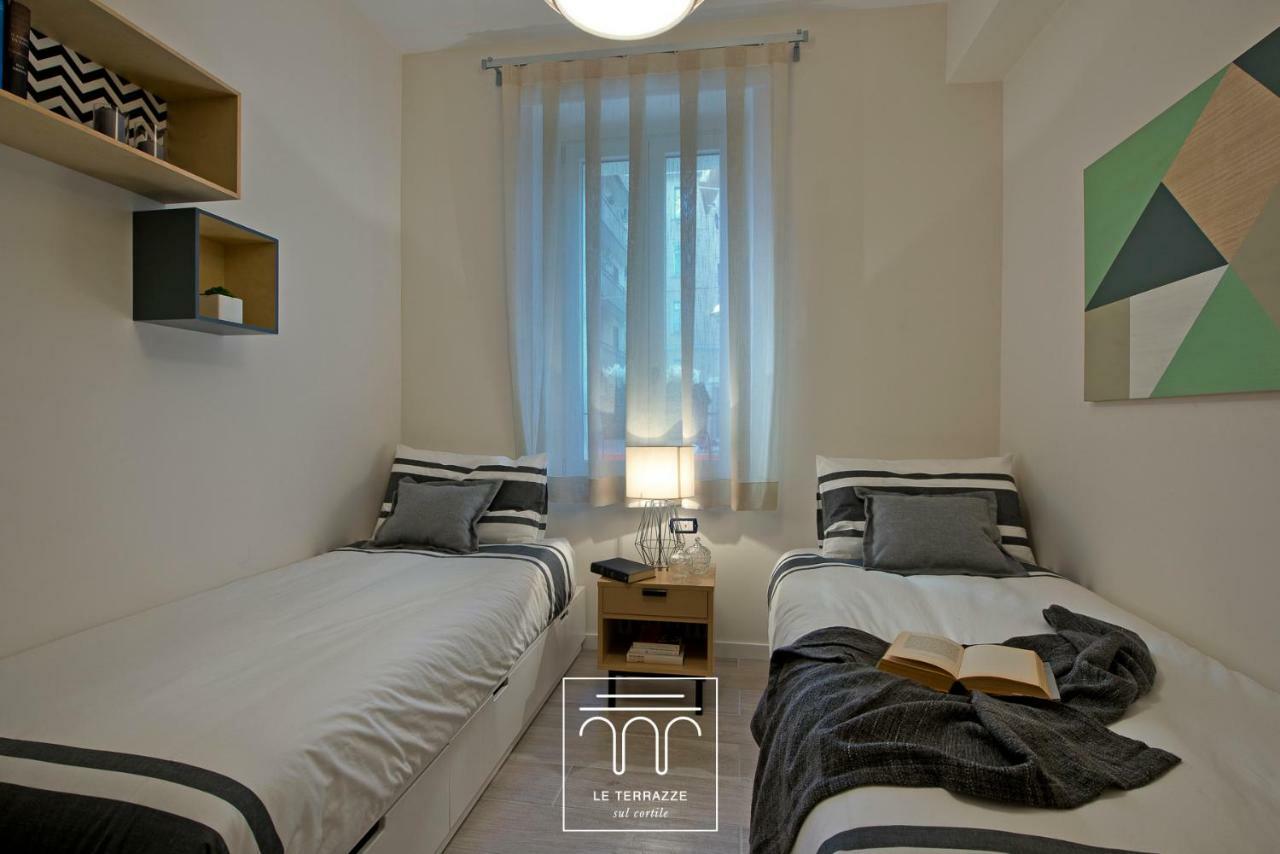 Le Terrazze Sul Cortile Apartment Salerno Exterior photo