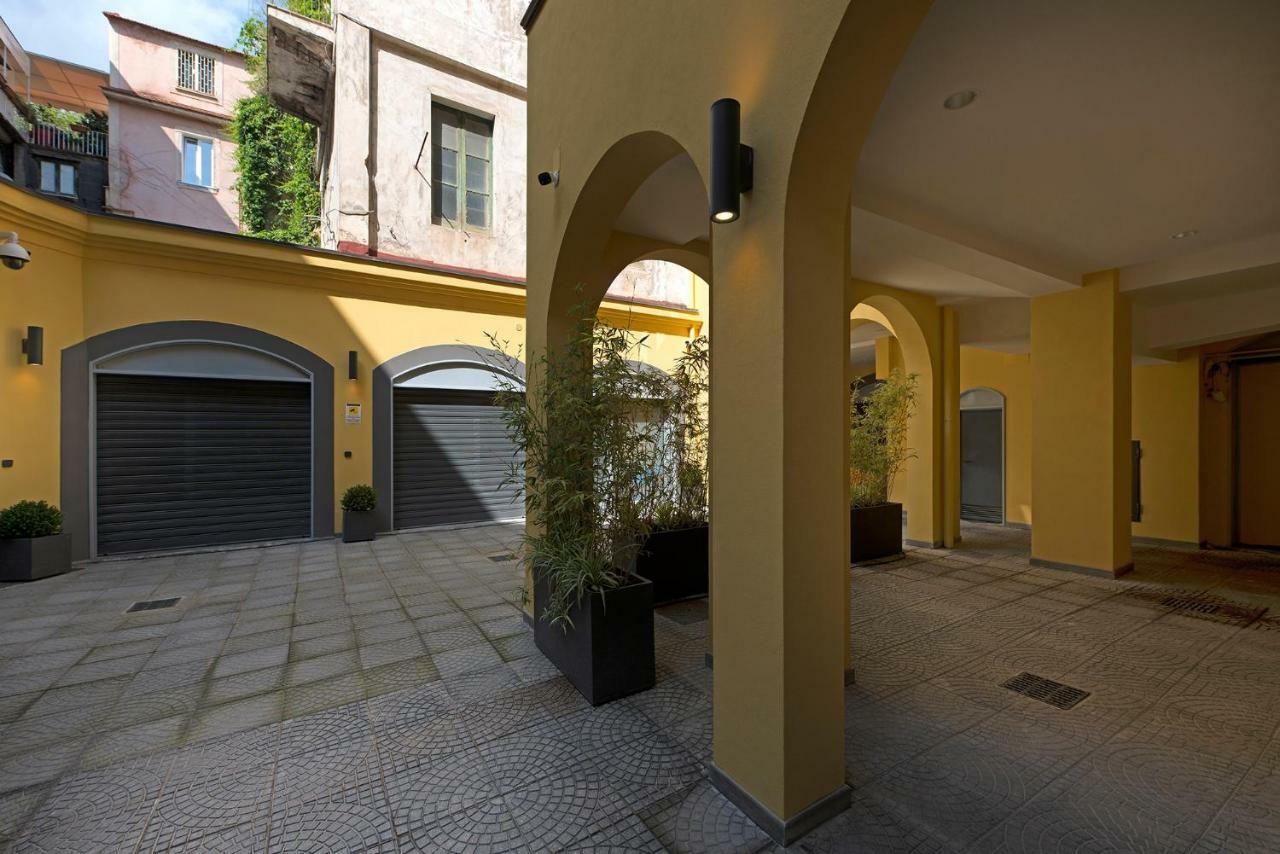 Le Terrazze Sul Cortile Apartment Salerno Exterior photo